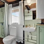 2 Bedroom Cozy In Feriehus