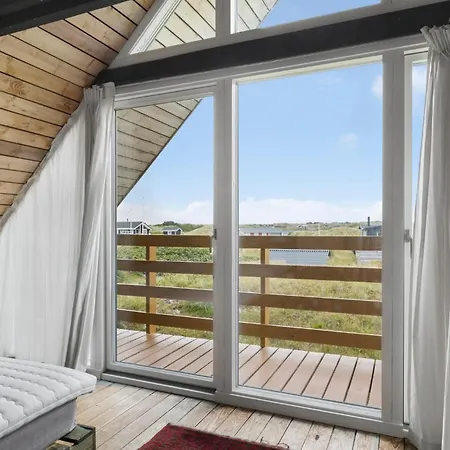 2 Bedroom Cozy In *