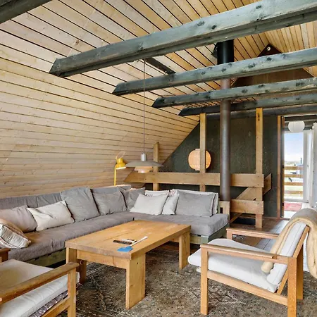 Holiday home 2 Bedroom Cozy In *